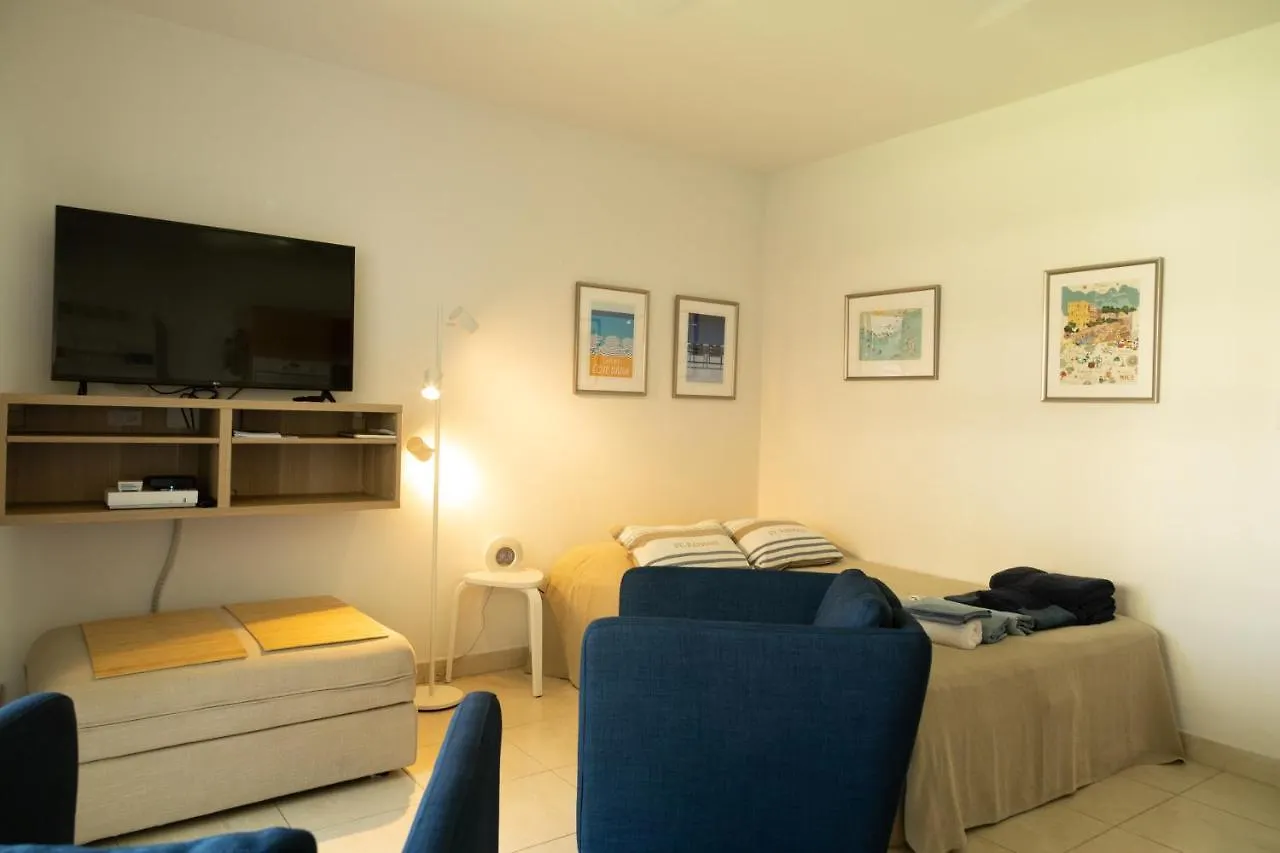 Le Palais - Studio Avec Balcon Dans Le Carre D'Or Nice 0*,  France