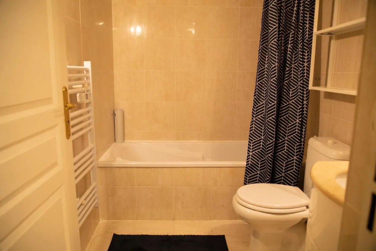 Le Palais - Studio Avec Balcon Dans Le Carre D'Or Nice Apartmán